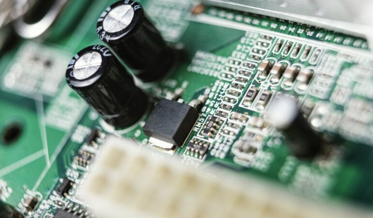 Naprawa elektroniki przemysłowej – klucz do zachowania ciągłości produkcji i ograniczenia przestojów Naprawa elektroniki przemysłowej – klucz do zachowania ciągłości produkcji i ograniczenia przestojów